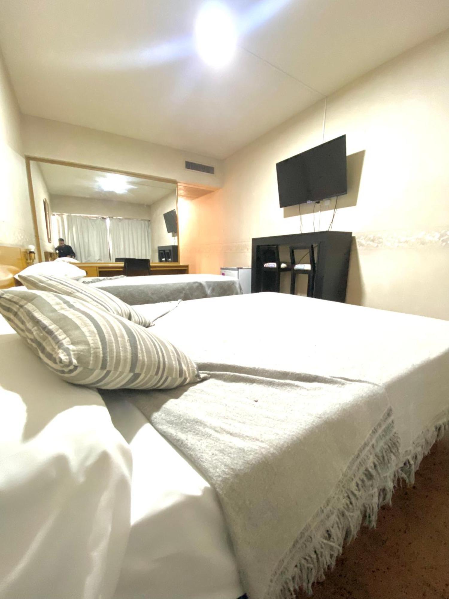 Apart Hotel Ciudad De Bs As ブエノスアイレス エクステリア 写真
